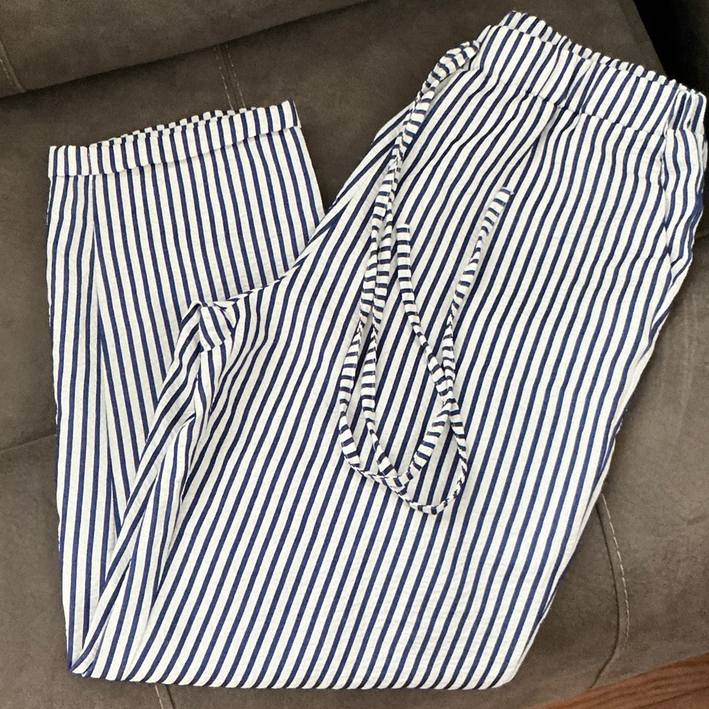 Source Unknown Blue and White Striped Pajama Pants